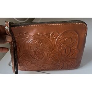 Patricia Nash Cassini Wristlet Clutch Saddle Tan Tooled Floral Leather Bag